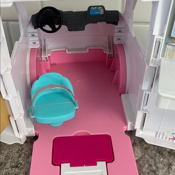 Mattel Barbie Ambulance Vehicle Play set Care Clinic Lights Sound Hospital - Picture 17 of 17